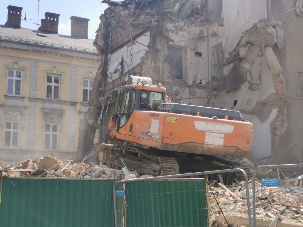 Konserwator zabytków: rozbiórka nielegalna. Gmina podaje, że ma dwie decyzje