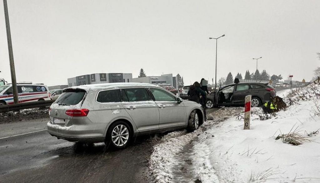 Wypadek. Ruch zablokowany