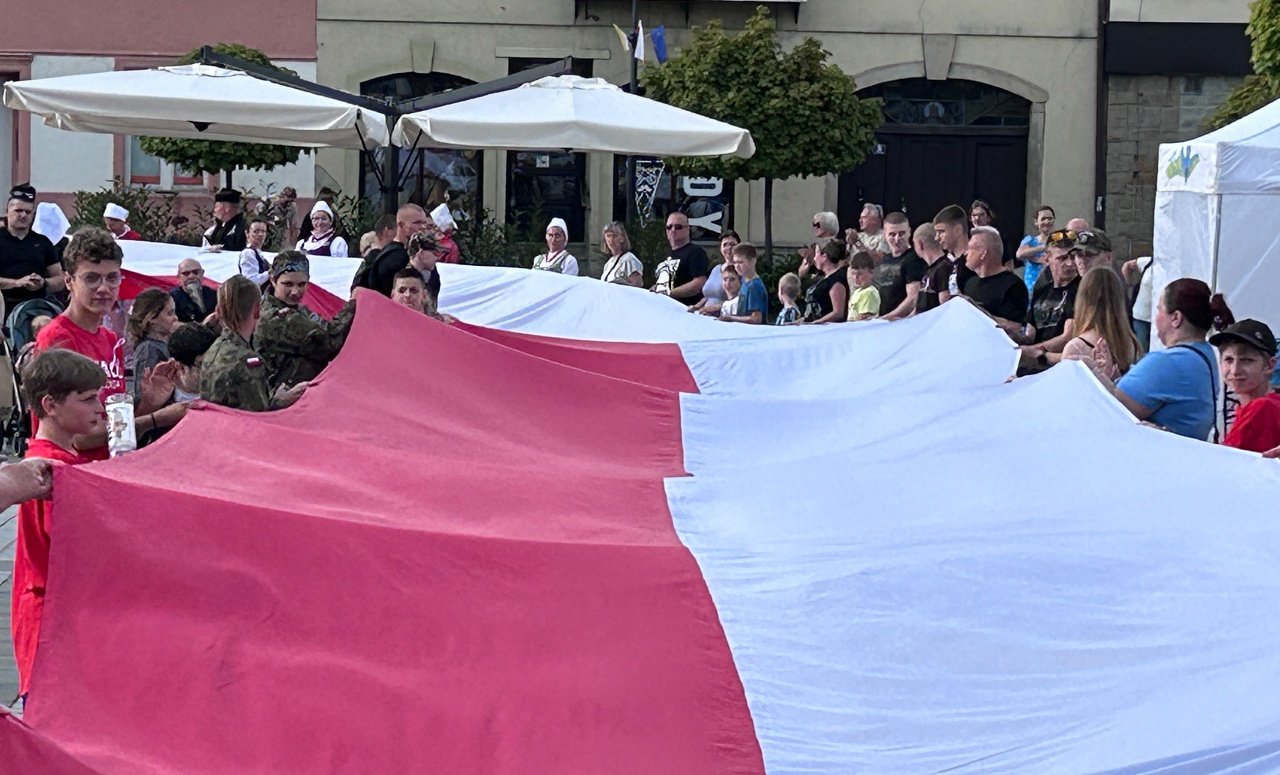 100 Metrów Narodowej Dumy