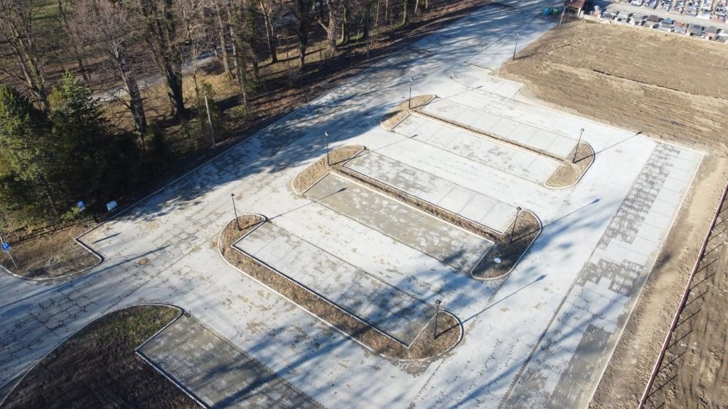 Nowy Parking Do Dyspozycji Mieszkańców I Turystów