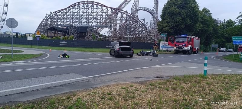 Motocyklista I Jego Pasażerka W Szpitalu. On Odleciał Tam Śmigłowcem, Ona Odjechała Karetką [Aktualizacja]