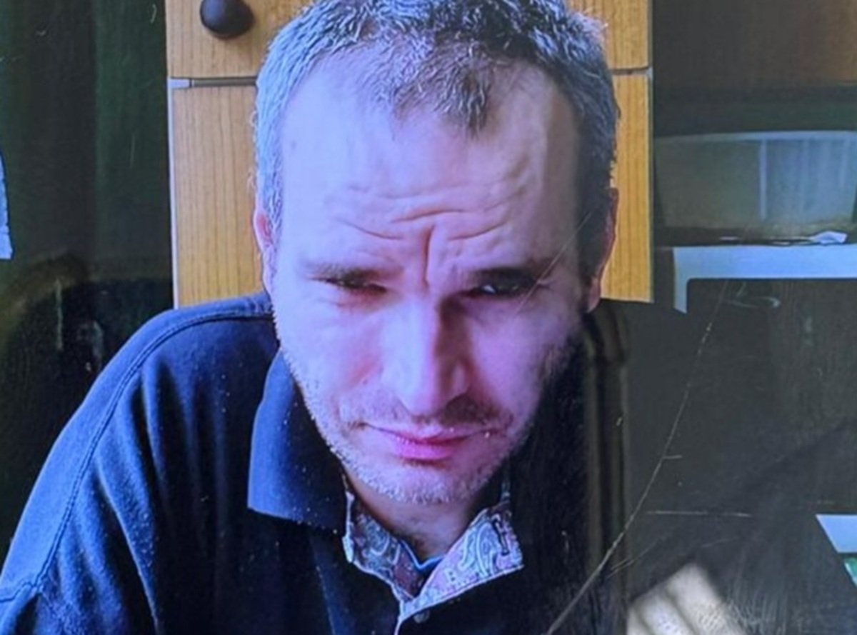 Policja Szuka 42-Latka Z Mazańcowic. Zaginął Kilka Dni Temu