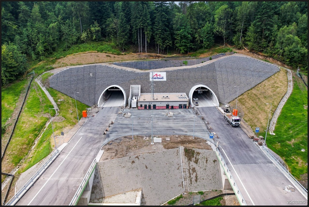 S1 W Końcówce Budowy. Trwają Prace Wykończeniowe