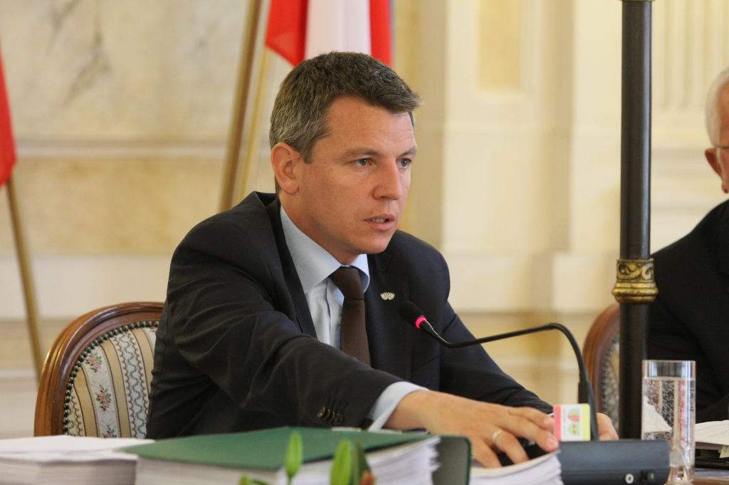 Czy PiS zmieni kandydata na prezydenta?