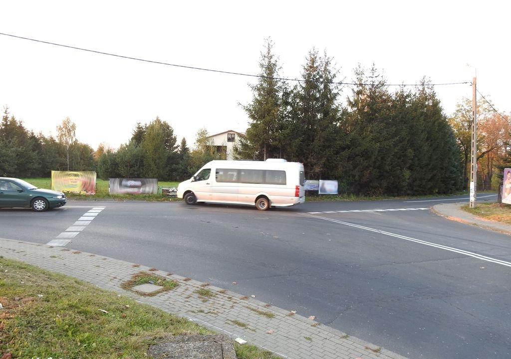 Jak ulżyć kierowcom? Kupili działkę