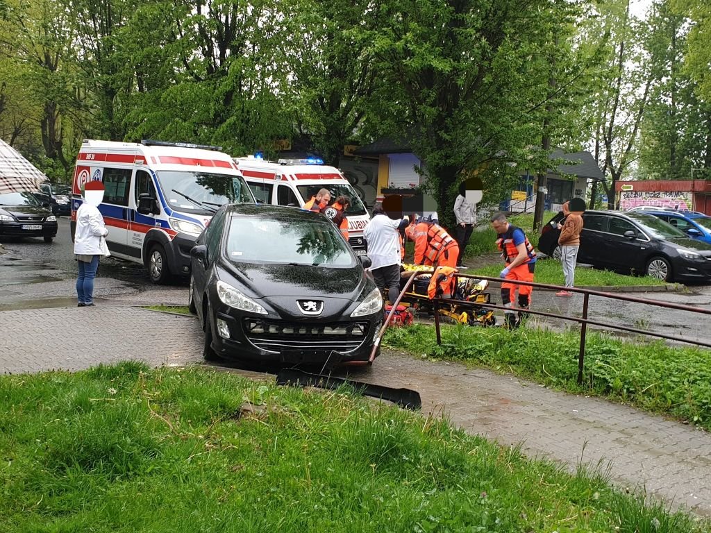 Zasłabł za kierownicą