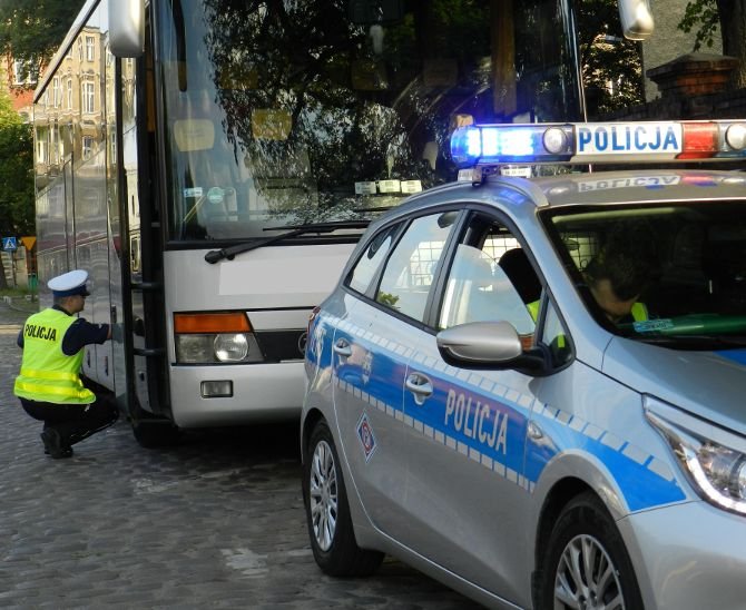 Sprawdzają m.in. hamulce, stan ogumienia i światła