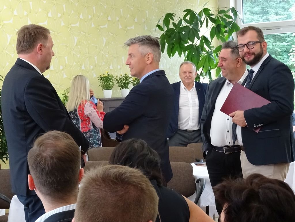 Miejska śmietanka czytała nowele