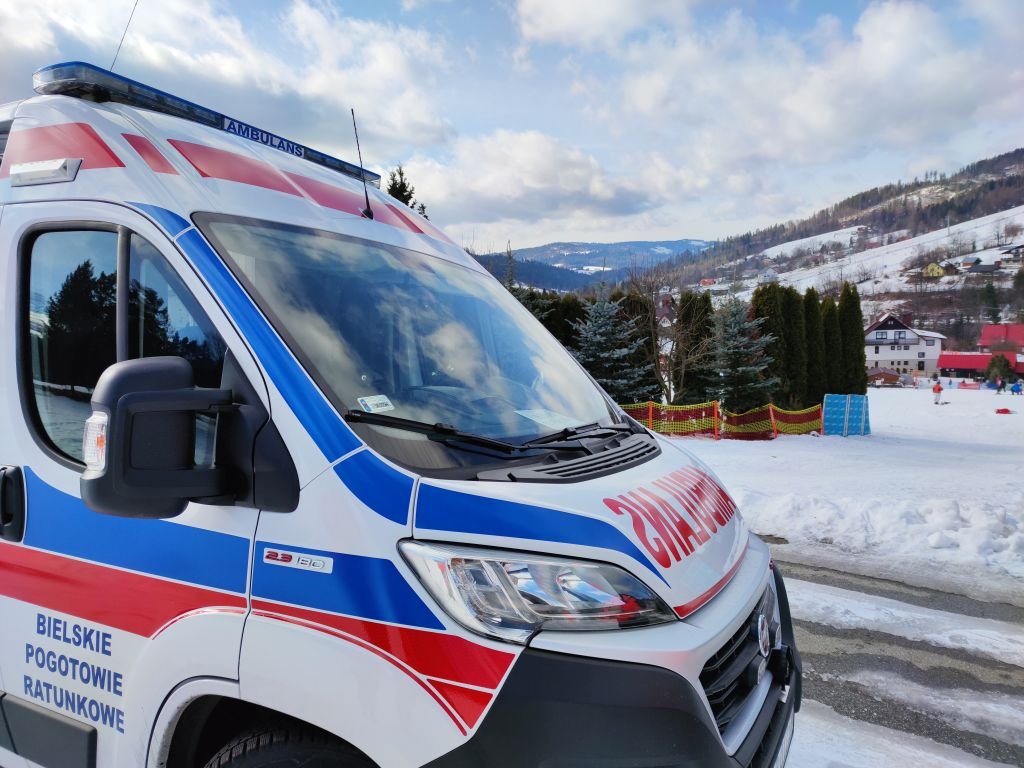 Pogotowie na stoku. Akcja zakończona sukcesem