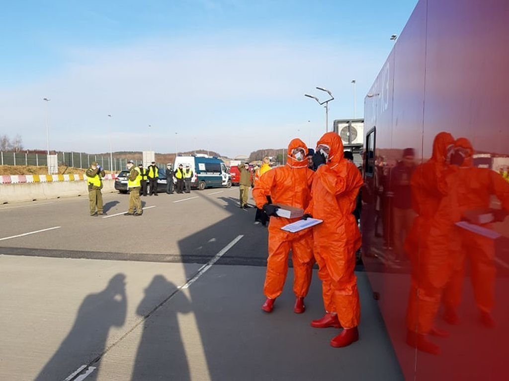 Od piątku zmiana. Kwarantanna dla pracujących za granicą