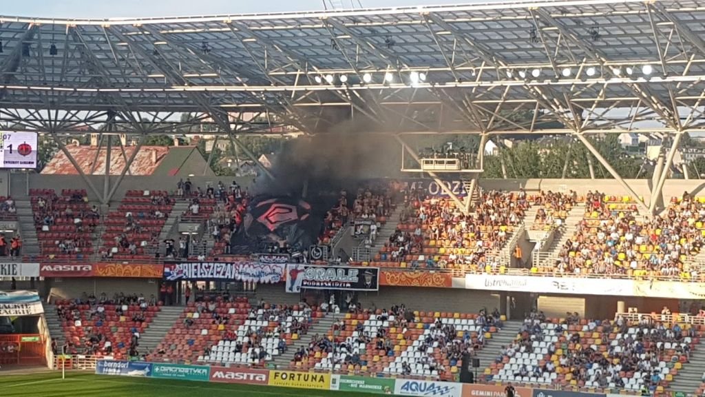 Na trybunach było gorąco