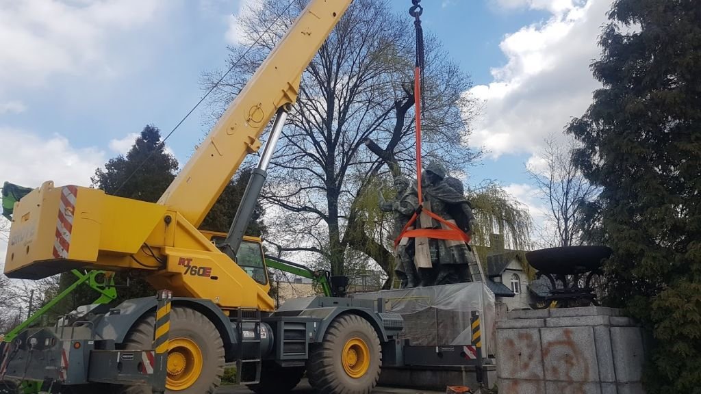 Usuwają pomnik! Zniknie jeszcze dziś AKTUALIZACJA