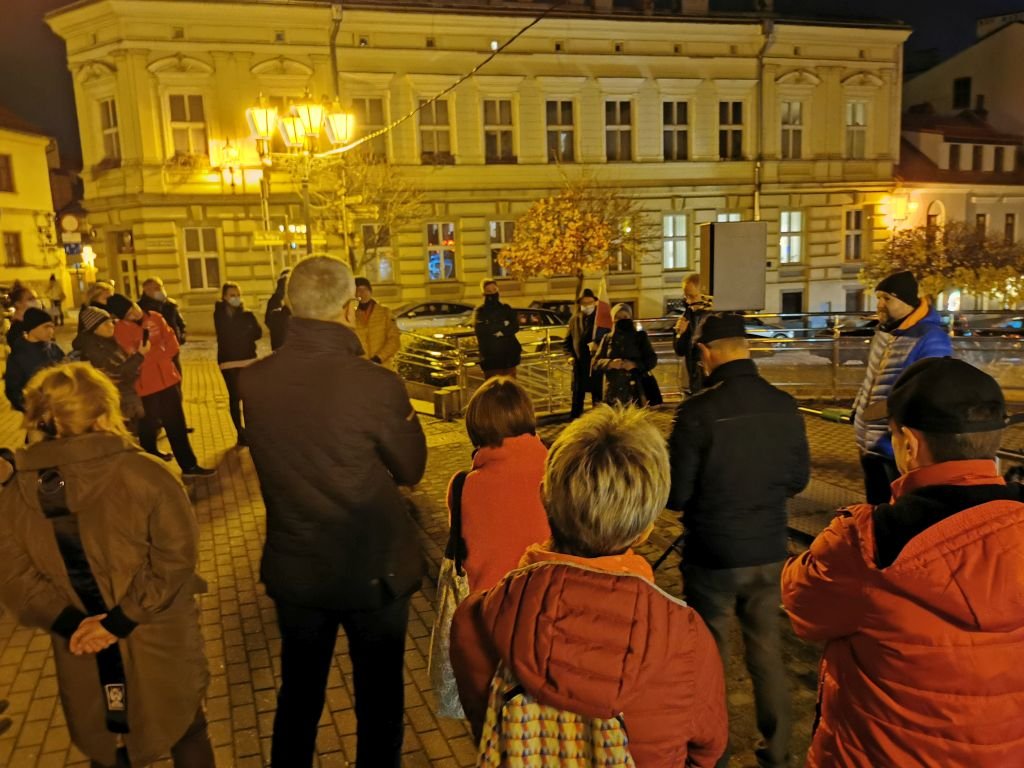 "Solidarni z represjonowanymi sędziami"