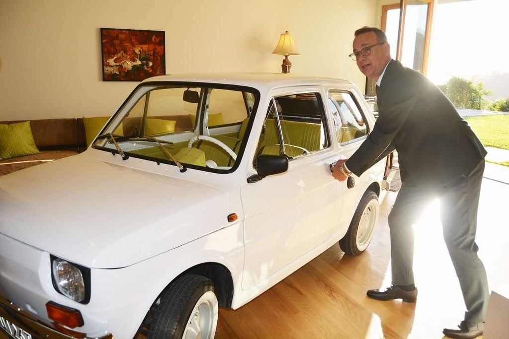 Tom Hanks wystawił malucha na aukcję!