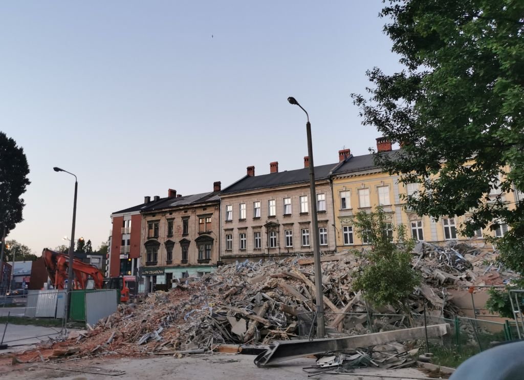 Kamienica wyburzona. Będzie zawiadomienie do prokuratury