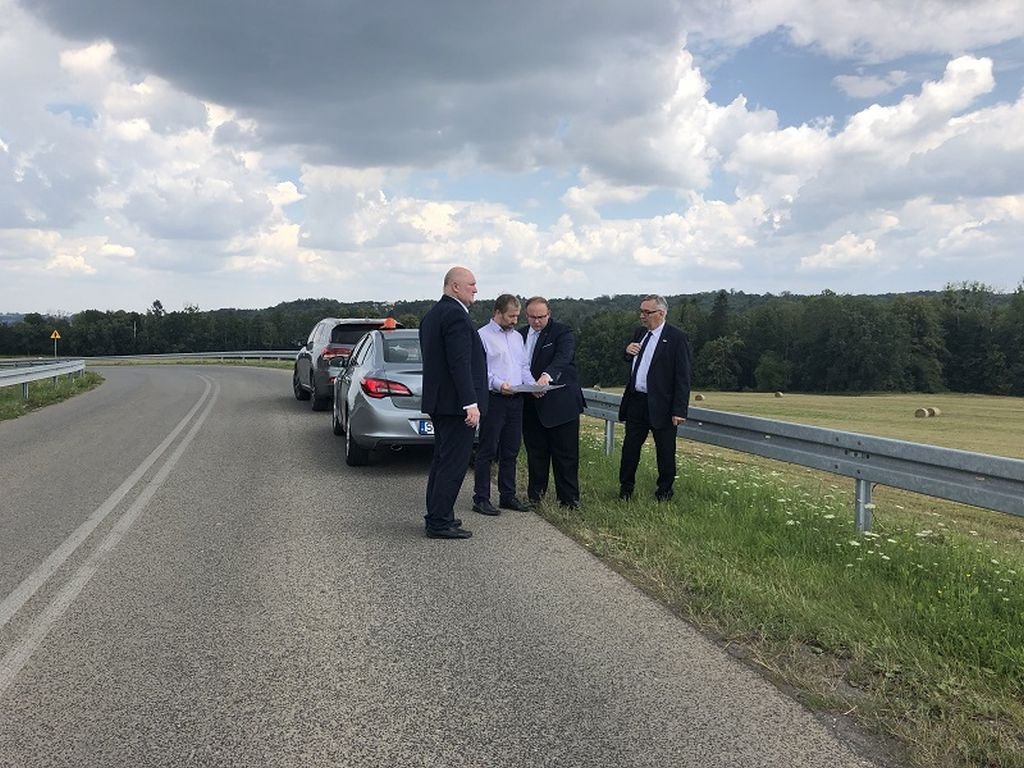 Węzeł rozwiąże problem?
