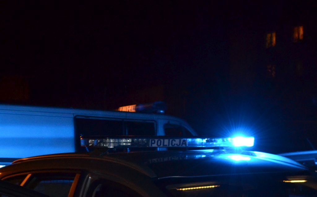 24-latkę w ciężkim stanie LPR zabrał do szpitala