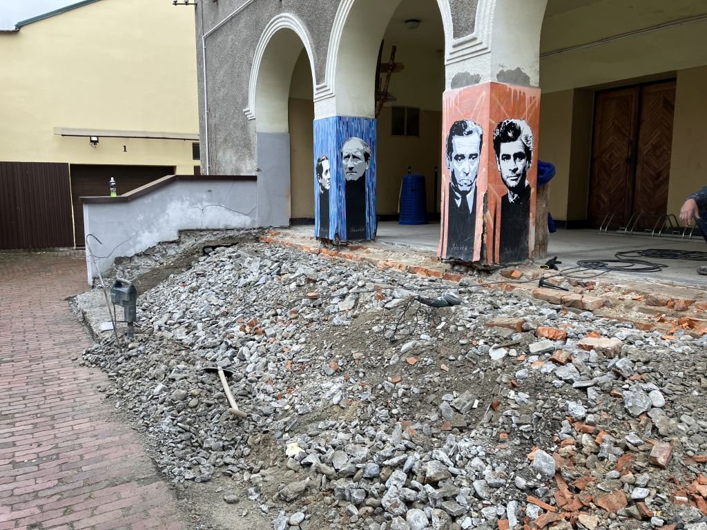 To Kino Działa Przeszło 100 Lat, Właśnie Przechodzi Remont