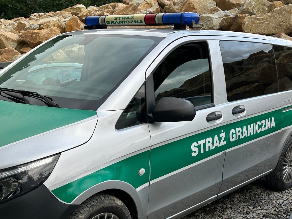 Kolejny przemytnik i migranci zatrzymani. Będą kontrole
