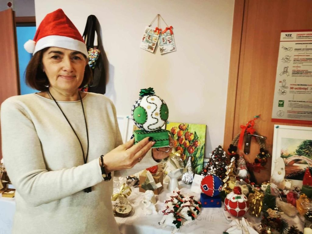 Cuda i cudeńka na kiermaszu. Zbierają na nowy dach
