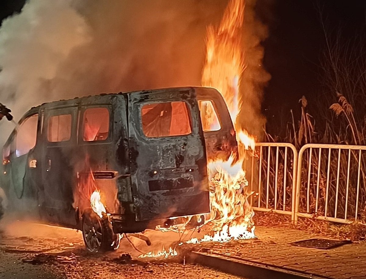 Z auta nic nie zostało