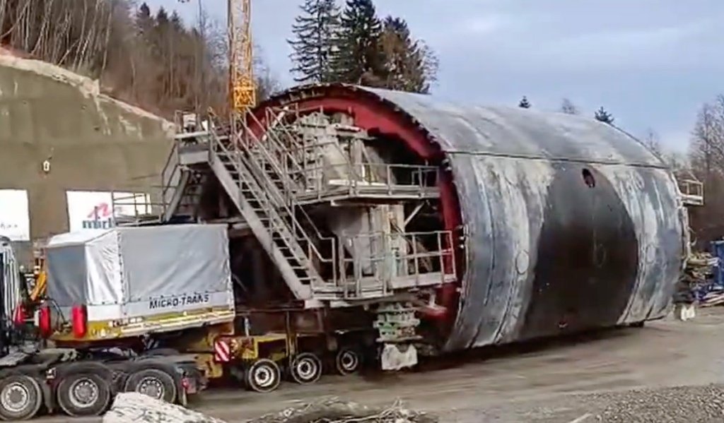 Ten ładunek ważył 150 ton!