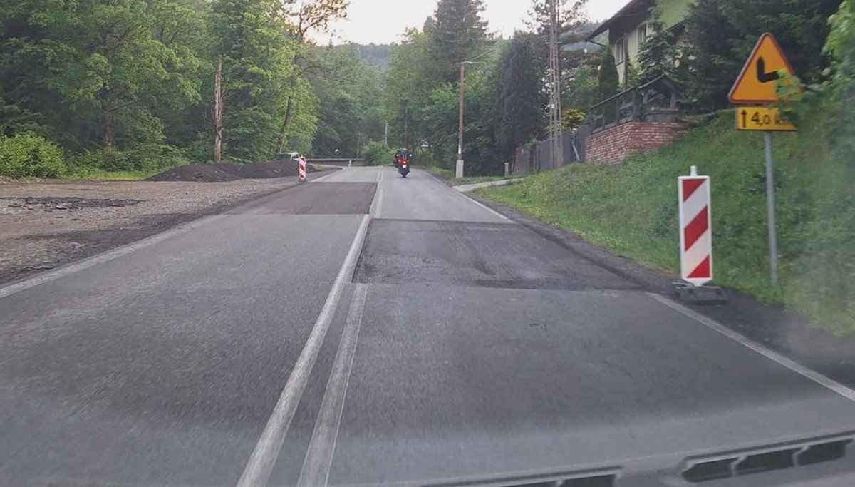 Niedawno zrobili, już remontują. Burmistrz: Niesłusznie oskarżają nas o zaniedbania