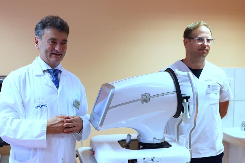 "Nasz" profesor zaprezentował superlaser