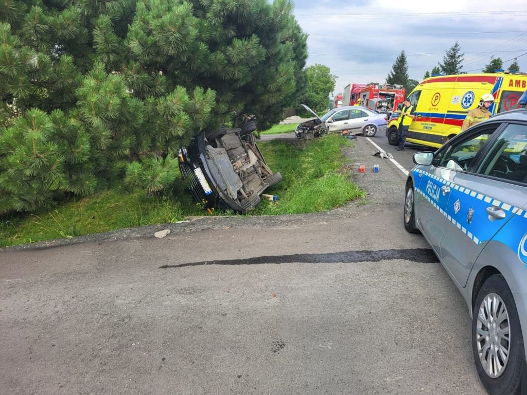 Zaśnięcie i zasłabnięcie przyczyną dwóch dzwonów