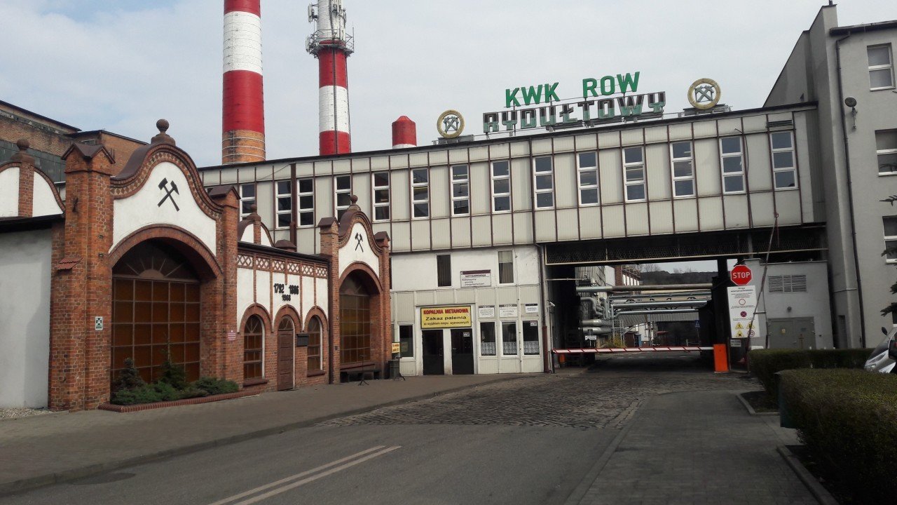 Silny wstrząs w kopalni, trwa poszukiwanie górników [AKTUALIZACJA]