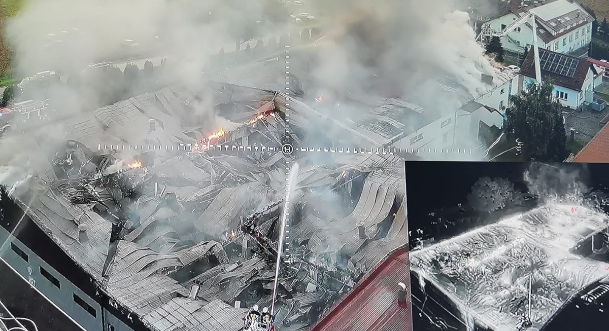 Cztery dni po ogromnym pożarze rusza produkcja. Wiceprezes: Nikogo nie zwalniamy