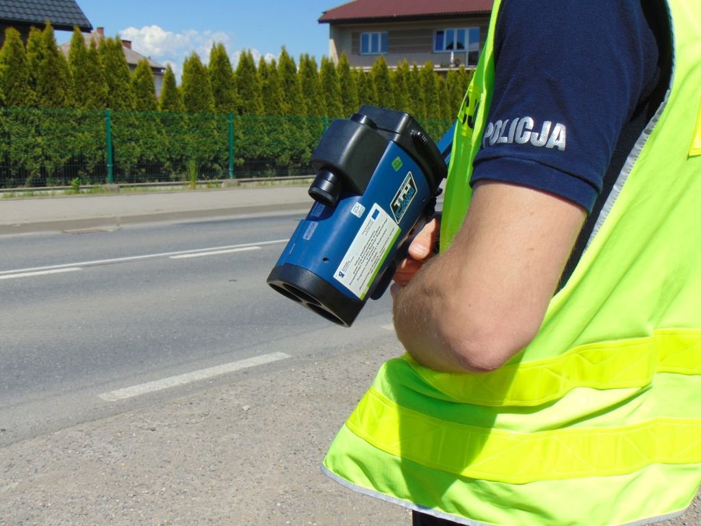 W obszarze zabudowanym pędził ponad 100 km/h