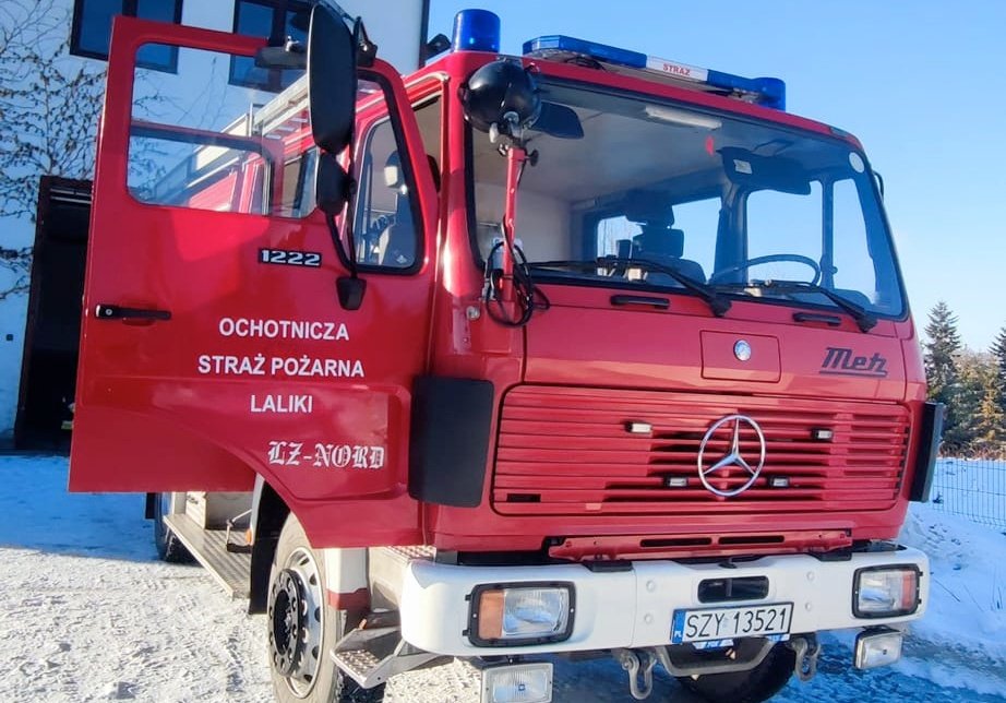 Wypadek strażaka. Interweniowało LPR