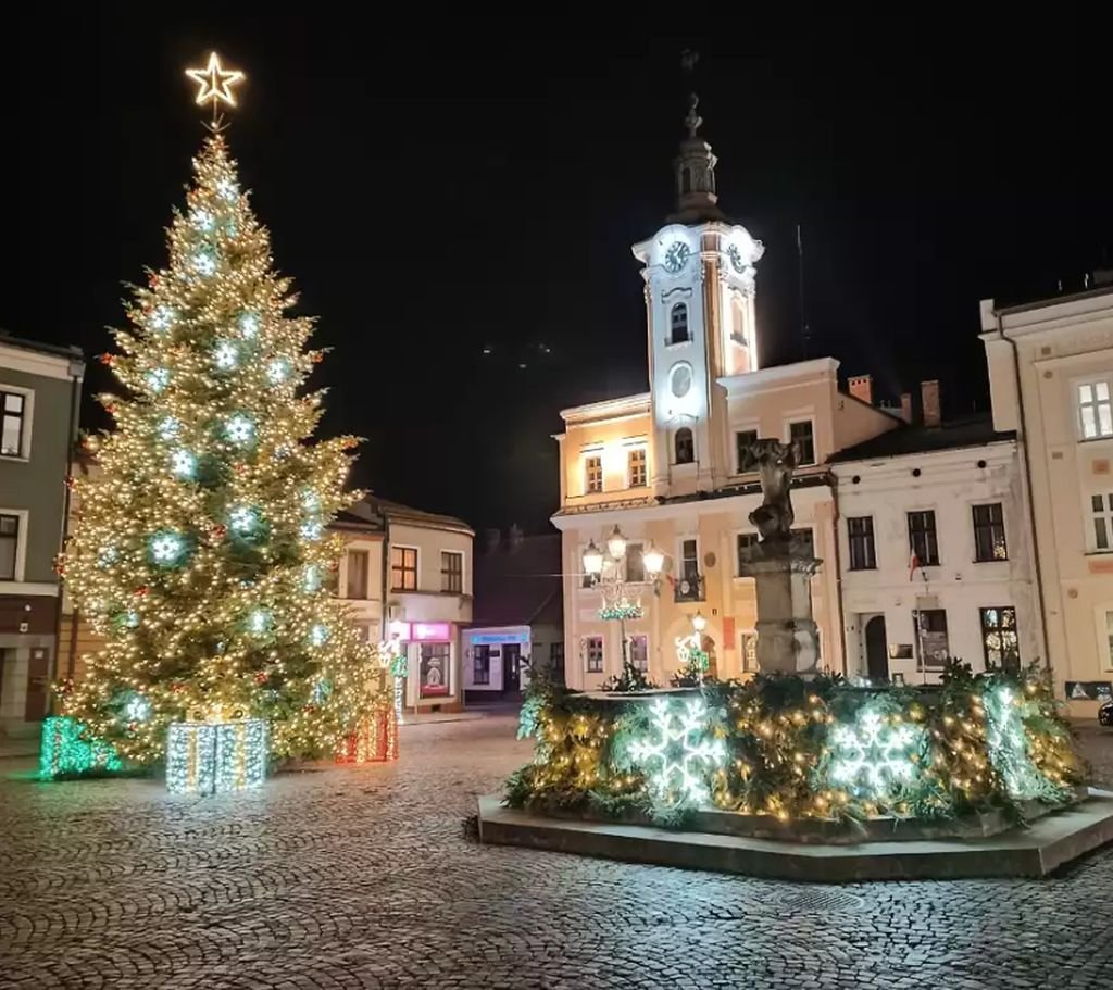 Skoczów w walce o Świetlną Stolicę Polski!