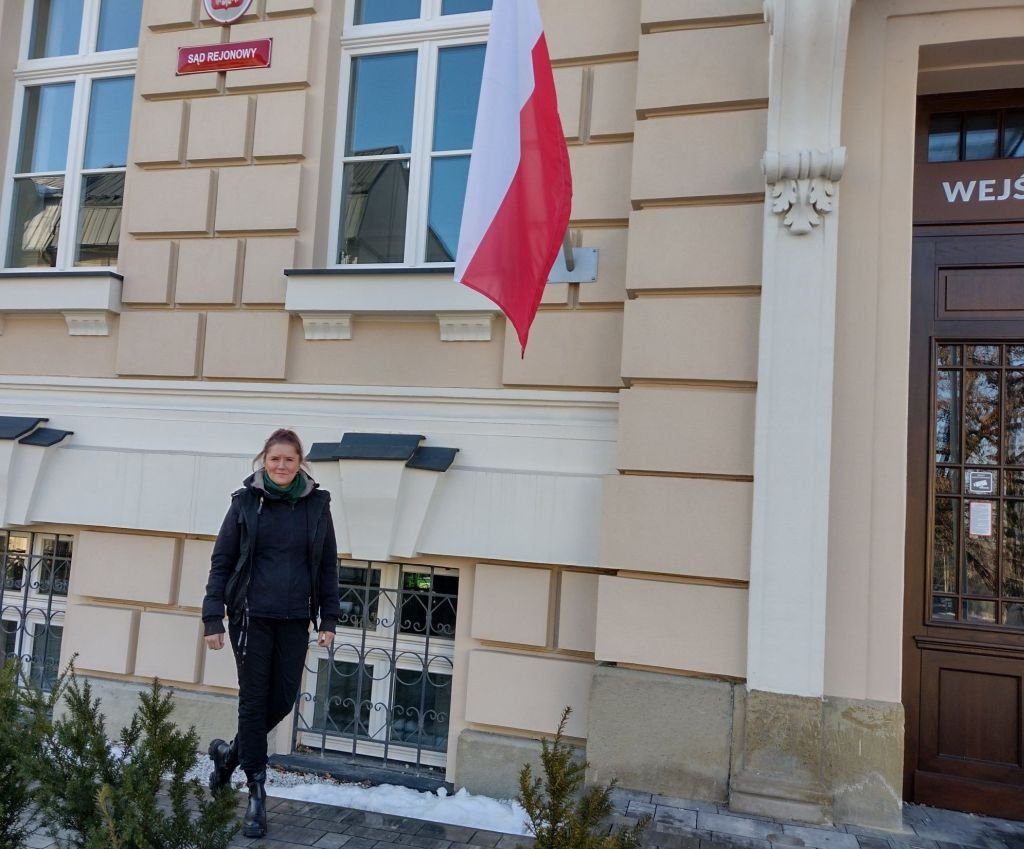 Dramat zwierząt. Zamknięte wśród śmieci i odchodów