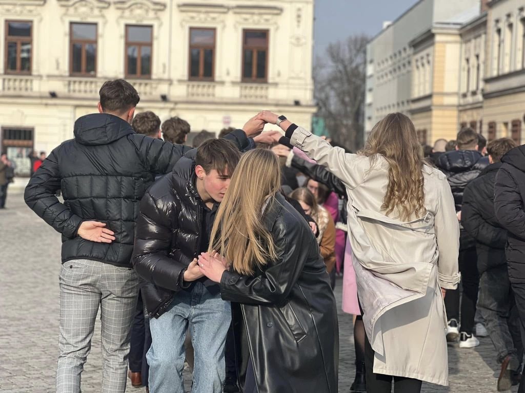 Odtańczyli poloneza na rynku