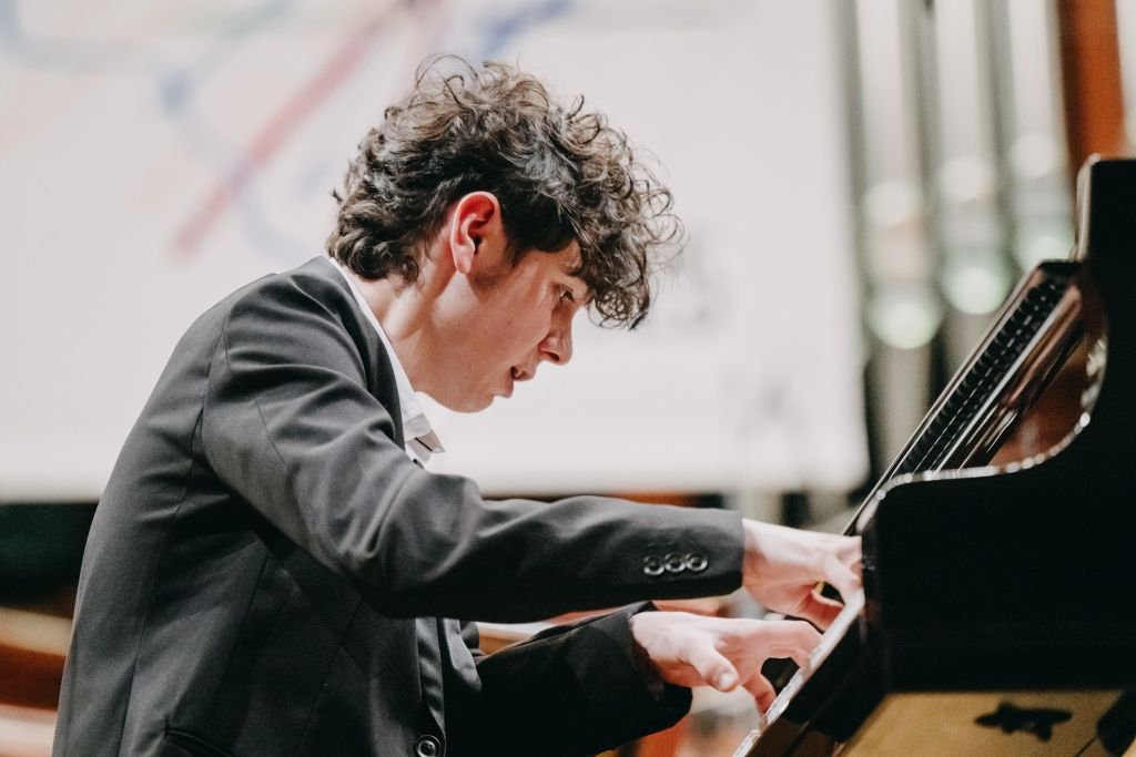 Chopina gra jak nikt. Pianista z Bielska-Białej laureatem prestiżowego konkursu!