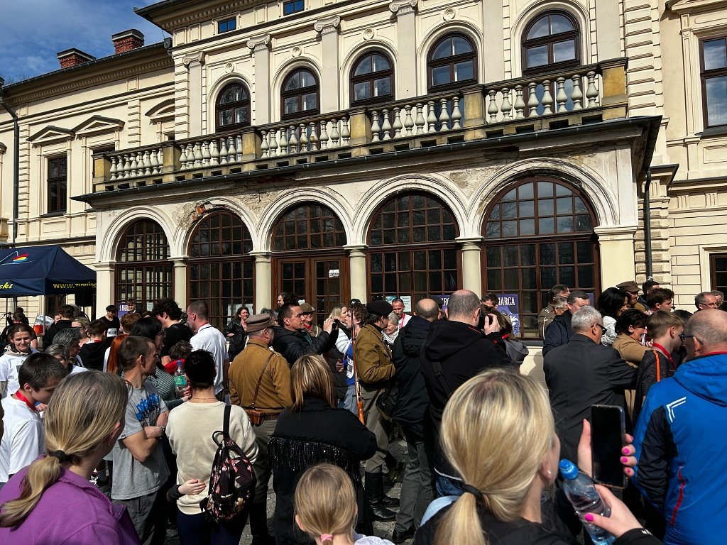 Setki uczestników upamiętniły dzisiaj w Żywcu bohaterów podziemia niepodległościowego