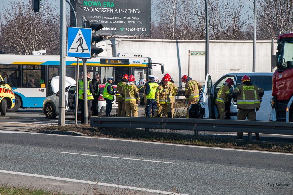 Były Spore Korki! Stłuczka Na Dk1 Zdjęcia