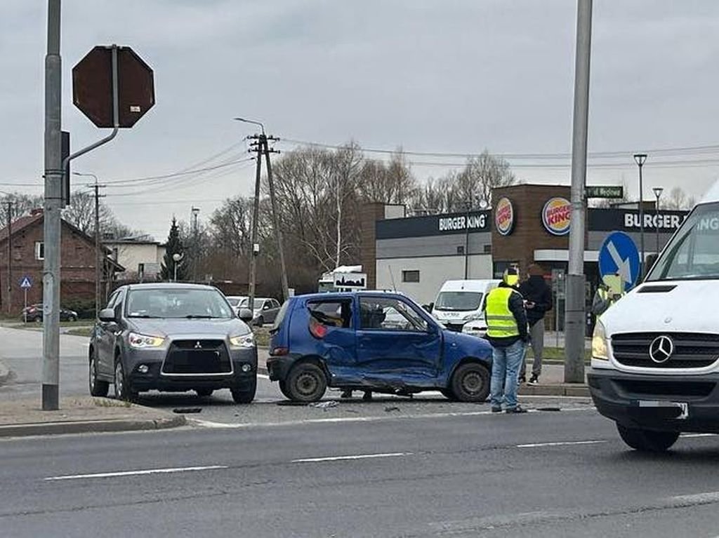 „Dantejskie sceny” na drodze. Nie działały światła