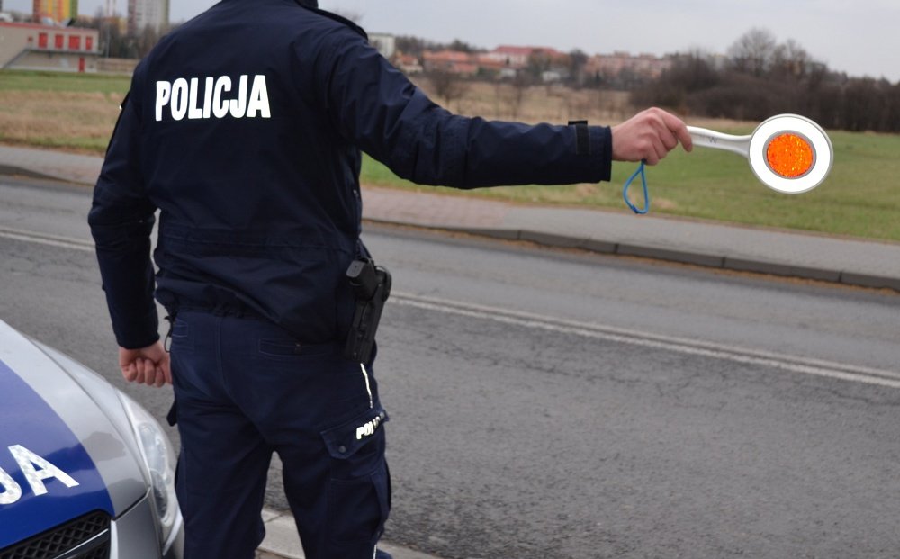 17-Latek Uciekał Przed Policją. Grozi Mu 5 Lat Więzienia