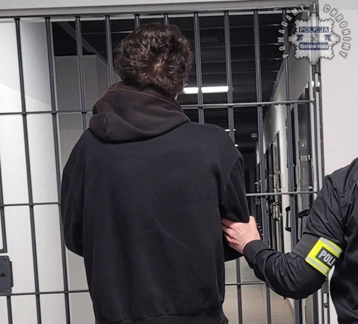 Brutalny atak na postoju taksówek w Bielsku-Białej. Sprawca w rękach policji