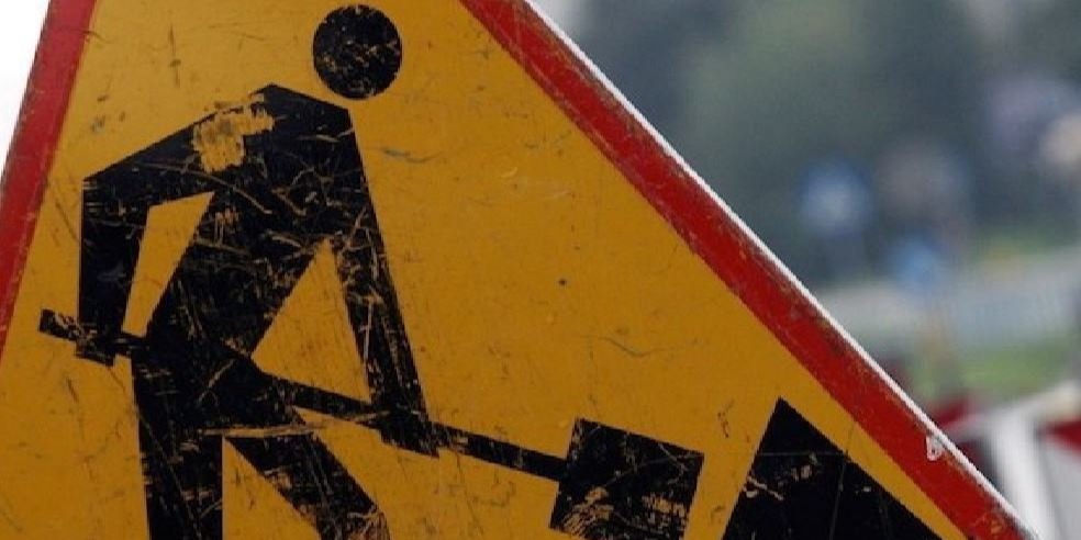 Bielsko-Biała. Drogowcy Wchodzą Na Bora-Komorowskiego