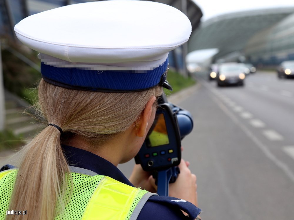 Bmw Wpadło W Policyjny Radar. Tym Razem Zapłaci Dwa Razy Więcej
