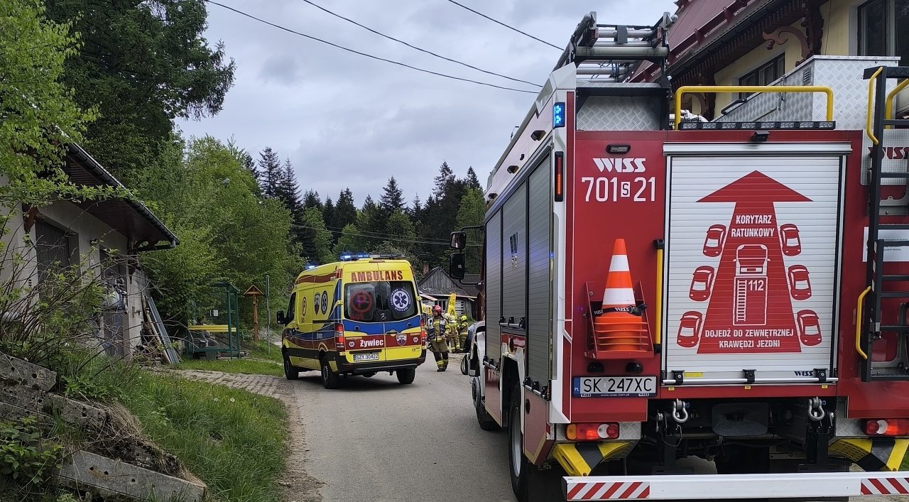 Wypadek Przy Pracy. Ranny 63-Latek Trafił Do Szpitala Śmigłowcem Lpr