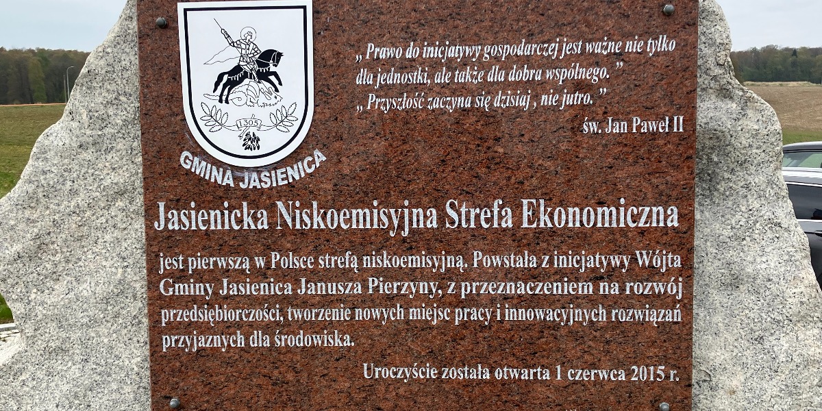 Jednym Odpowiada, Inni Mają Uwagi. Faktem Jest, Że Jasienickiej Strefie Ekonomicznej Stuknęła Dekada