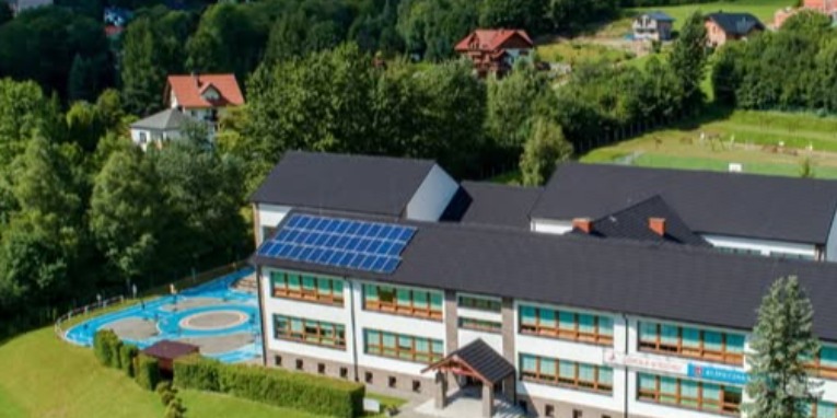 Skorzysta Kilkanaście Miejskich Instytucji