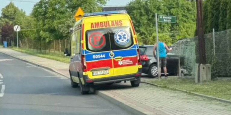 Poranne Zdarzenia Drogowe W Bielsku-Białej. Potracenie Rowerzysty I Kraksa Przy 