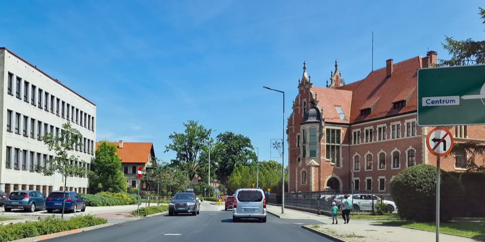 Nowa Nawierzchnia Na Ul. Korfantego Gotowa!   