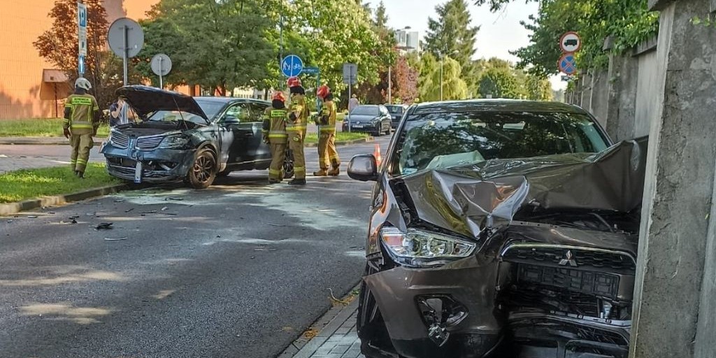 Wymusiła Pierwszeństwo Na Skrzyżowaniu